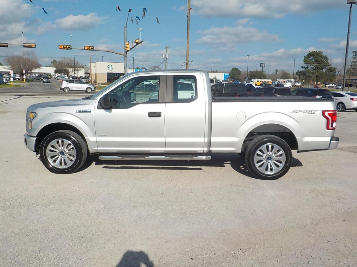 2016 Silver /Gray Ford F-150 (1FTEX1EP8GK) with an Ecoboost engine, Automatic transmission, located at 1617 W Church Street, Livingston, TX, 77351, (936) 327-3600, 30.710995, -94.951157 - ONE OWNER!! 4X4! Clean truck! - Photo#4